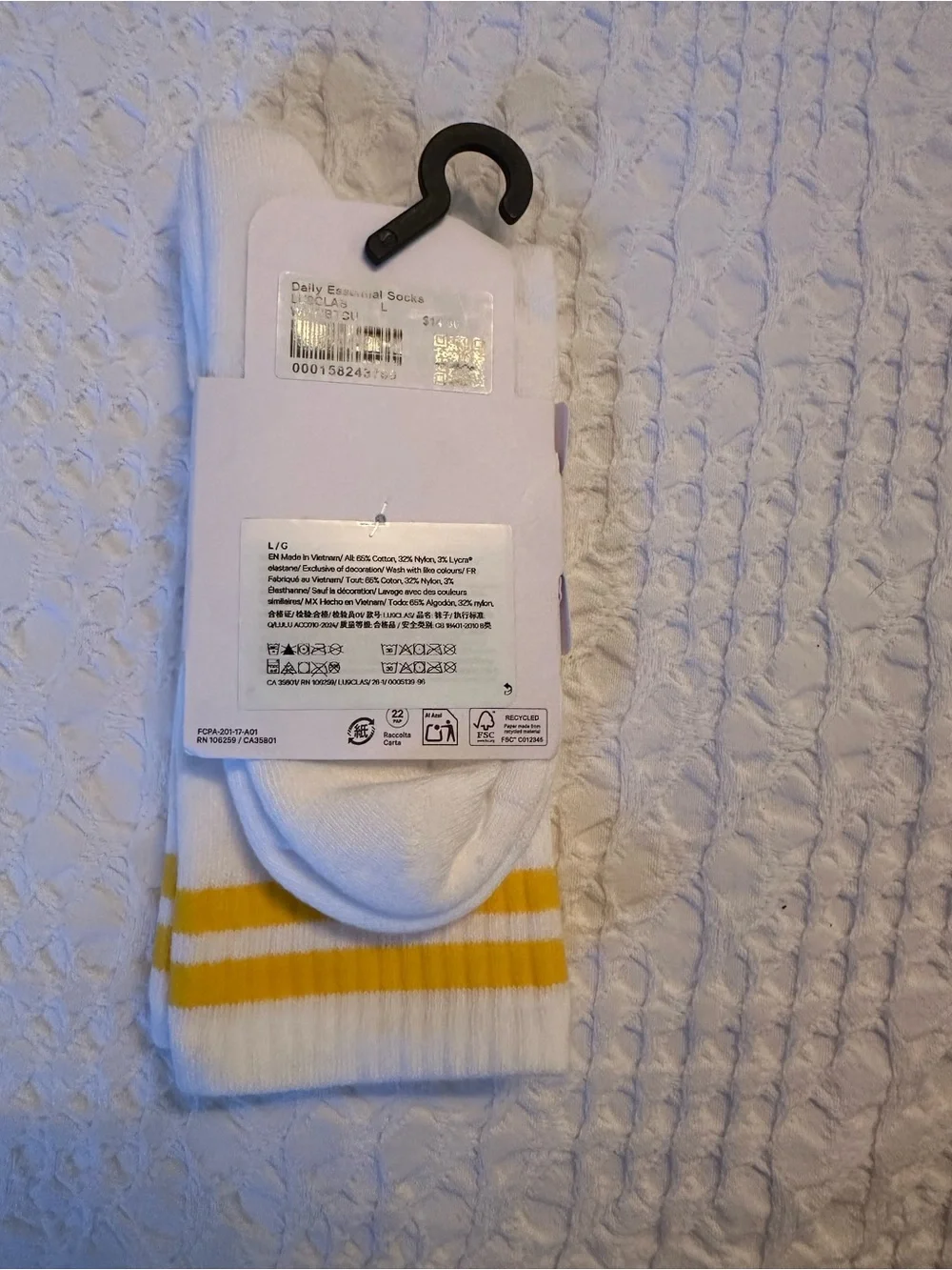 NWT Lululemon Unisex Daily Essential Crew Socks Stripe